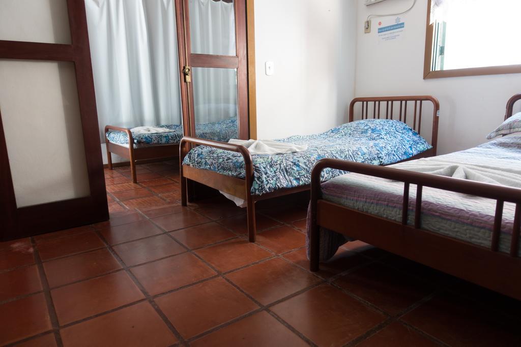 Local Friend Hostel Armacao dos Buzios ภายนอก รูปภาพ
